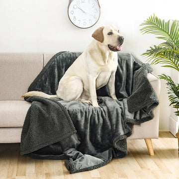 Pet waterproof blanket flannel Shu cotton lint Sherpa thickened pet blanket kennel