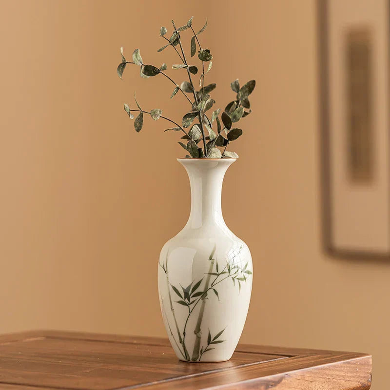 The Art of Minimalism: How One Vase Can Transform Your Space