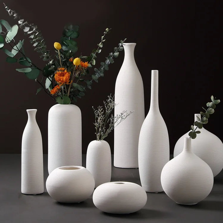Minimalist Handmade Art Zen Vase Ceramic Decoration Living Room Model Home Decoration Black and White Art Vase Hand Drawing