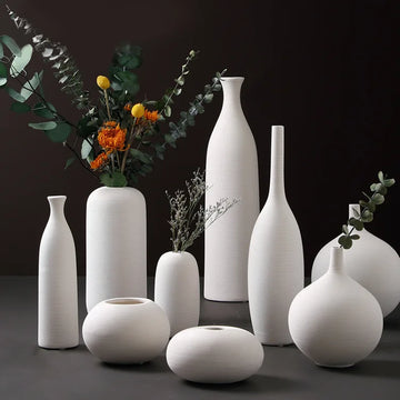 Minimalist Handmade Art Zen Vase Ceramic Decoration Living Room Model Home Decoration Black and White Art Vase Hand Drawing