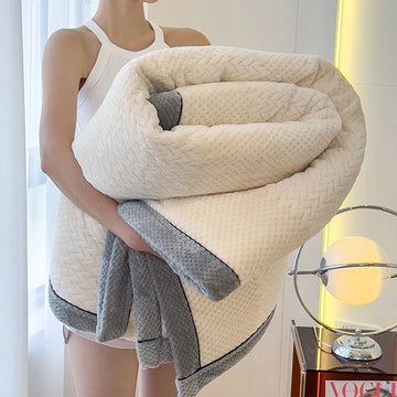 Autumn Winter Warm Double Layer Fleece Blankets for Bed Grade A Skin-friendly Soft Throws Blanket Soft Bedroom Double Bedspread