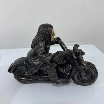 Ozzy Osbourne Motorcycle Rider Statue Ornament Retro Resin Sculpture Artware Writing Desk Office Home Furnishing Desktop Decor