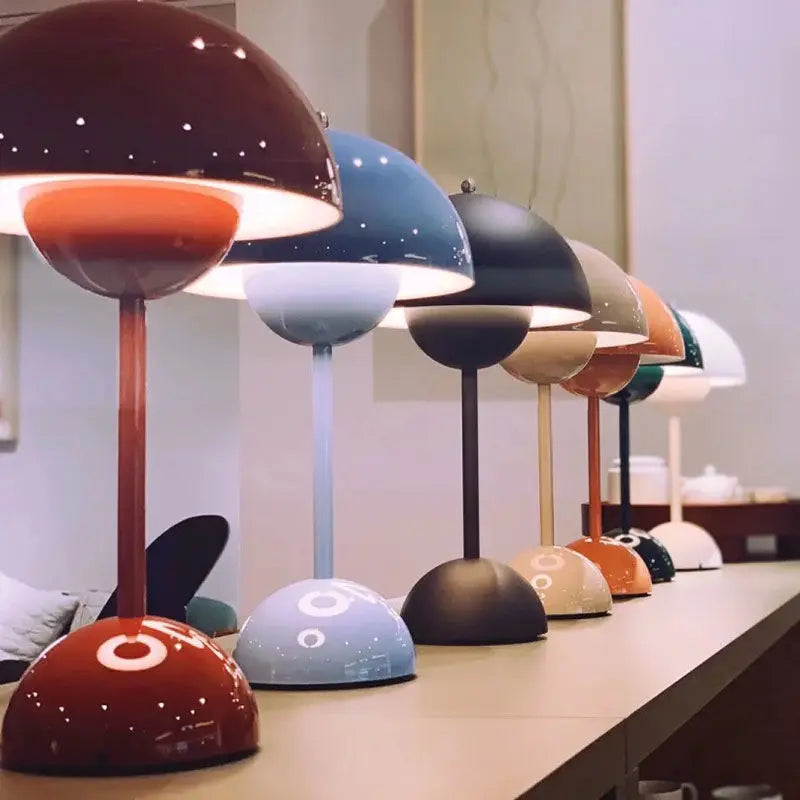 Minimalist Atmosphere Bedroom Bedside Decoration Table Lamp Creative Study Office Table LED Children's and Flower Bud Table Lamp