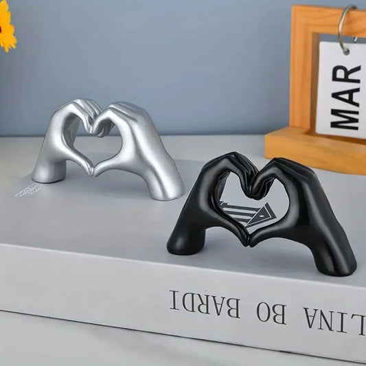 1PC Gold Heart Hand Statue Living Room Bedroom Decoration Love Finger Modern Hand Gesture Sculpture Home Shelf Desktop Decora