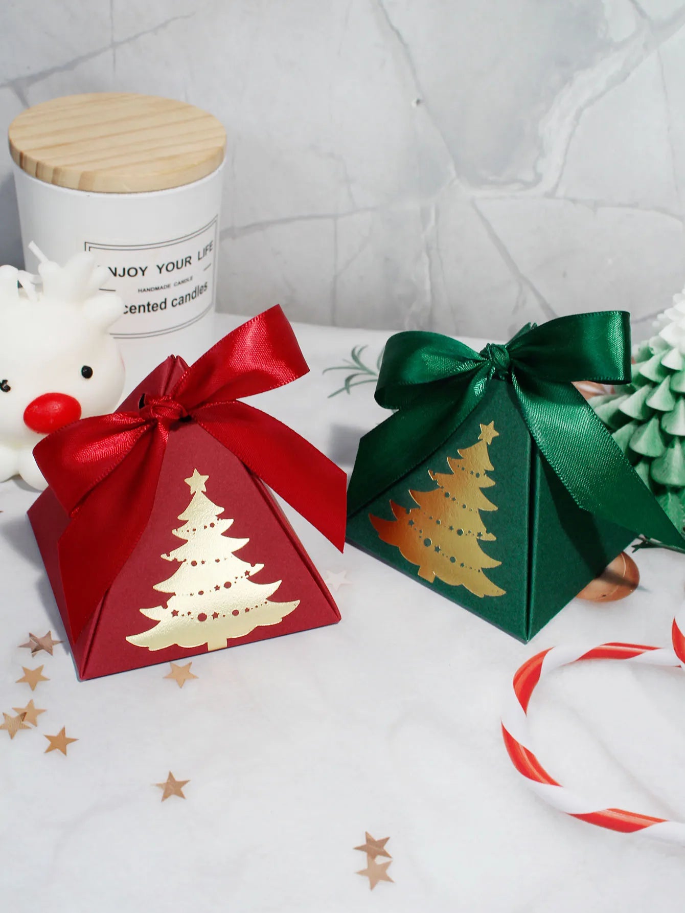 ChristmasTriangle Box Christmas Party Favors Gift Boxs for Christmas Decorations, Merry Christmas Holiday Gift Wrapping Goodie B
