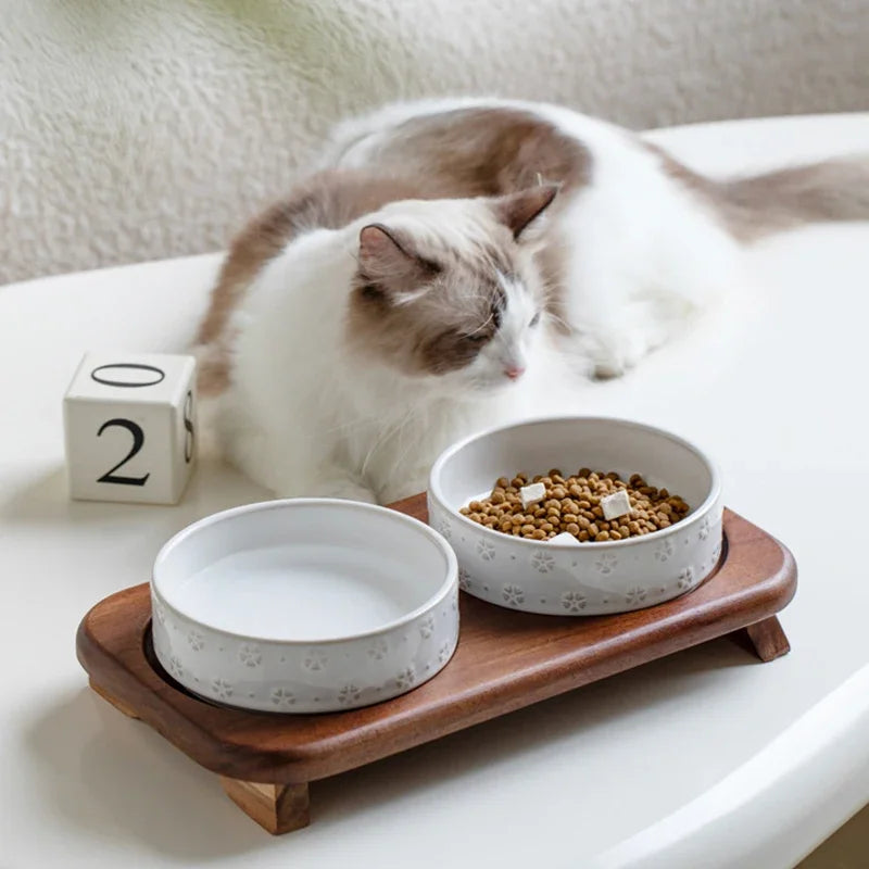 Vintage Embossed Ceramic Pet Bowls with Solid Acacia Wood Stand – Non-Slip Dual Food and Water Dish Set for Cats and Small Dogs