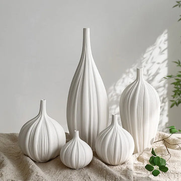 Ceramic Garlic Vase Home Hotel Soft Decoration Morandi's Hand Pinched Vase Creative Furniture Nordic Simple Modern Decoration